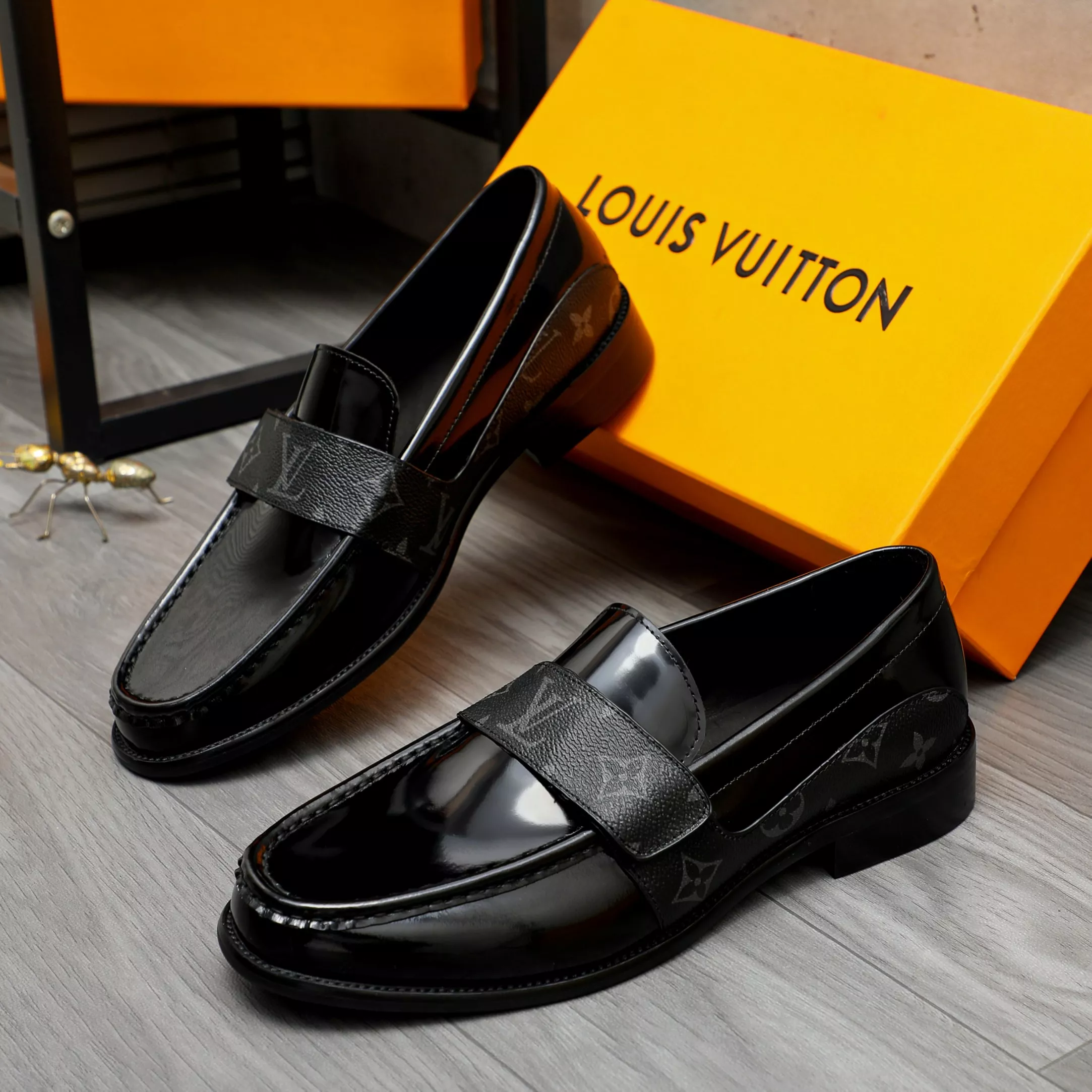 louis vuitton lv oxfords chaussures pour homme s_12b4707